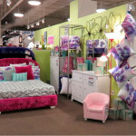 Мебель и аксессуары для спальни девочки. Магазин «Мебель из Небраски», штат Техас, США